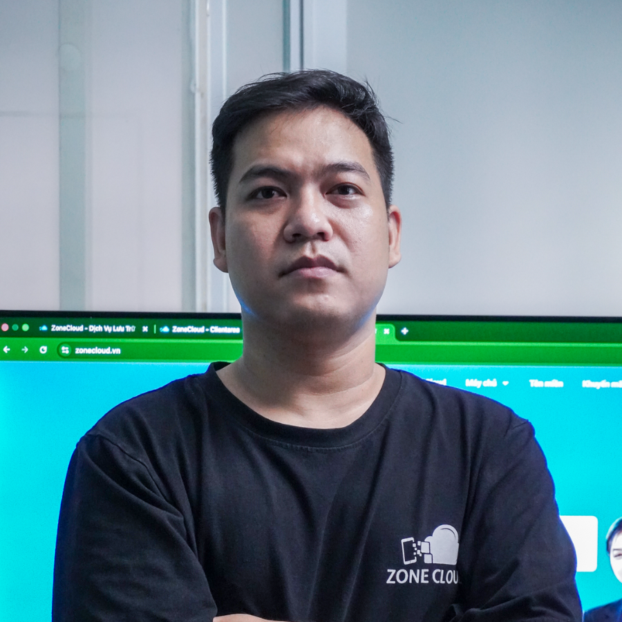 Ông Võ Đỗ Khuê là Co-Founder tại ZoneCloud (Là người đại diện truyền thông và nội dung trên website)