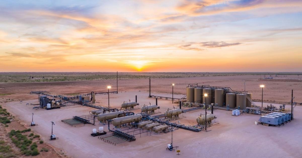 Endeavor Energy Chuyển Đổi Hạ Tầng IT Sang Colocation: Giải Pháp Từ Datadobi 1 Trước khi đi sâu vào câu chuyện chuyển đổi, chúng ta cần biết Endeavor Energy Resources, L.P. là ai. Đây không phải là một công ty thông thường, mà là một tên tuổi lớn trong lĩnh vực thăm dò